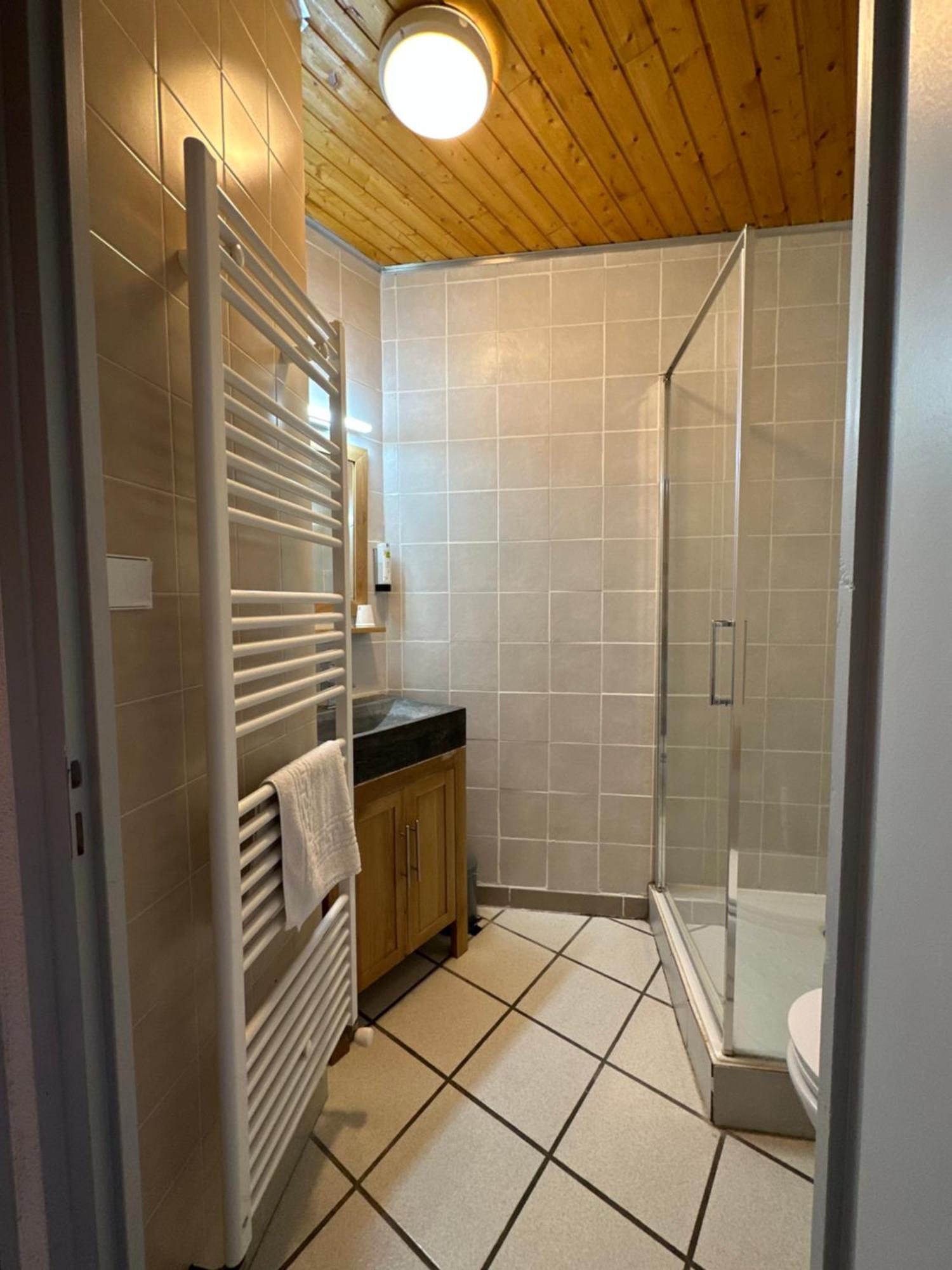 Logis Le Chalet Saint-Maurice-en-Trieves Bagian luar foto