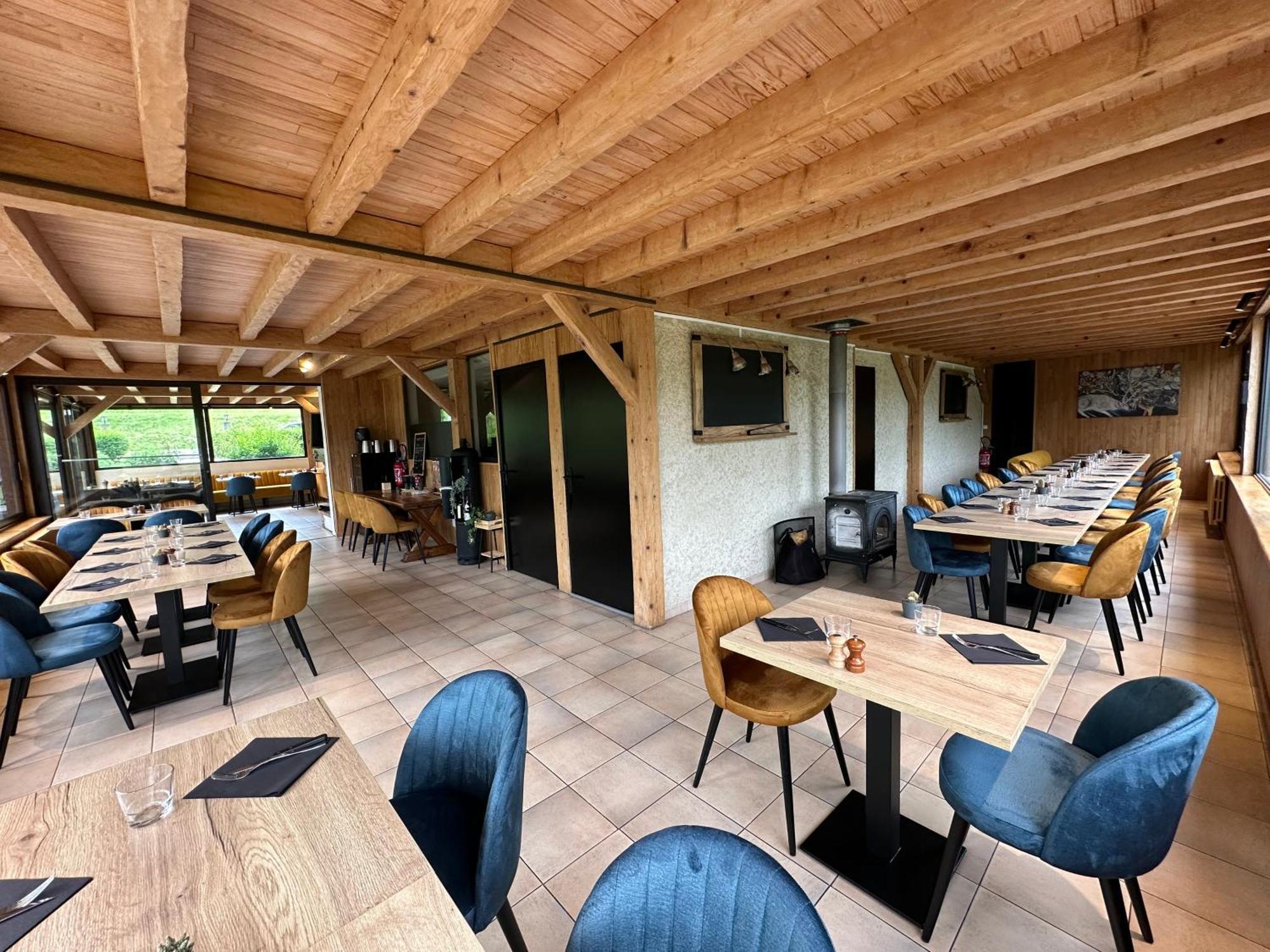 Logis Le Chalet Saint-Maurice-en-Trieves Bagian luar foto